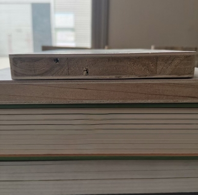 First-Class Grade 18mm Melamine Blockboard Laminated Solid Wood Board with Fir Core for Kitchen Application