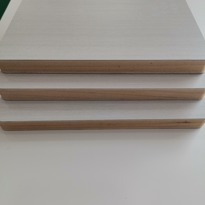 First-Class Grade 18mm Melamine Blockboard Laminated Solid Wood Board with Fir Core for Kitchen Application