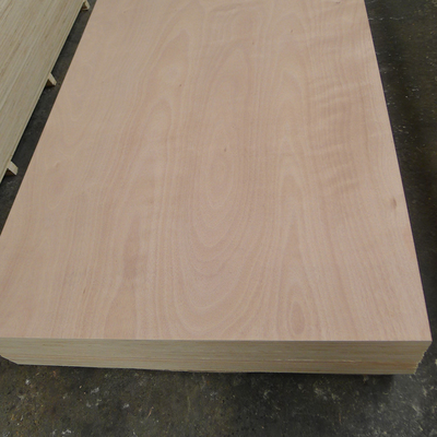 Customized Modern E1 Standard Veneer Boards 1.5mm-10mm Thick Natural Poplar Wood Plywood Laser Cutting for Living Room Kitchen