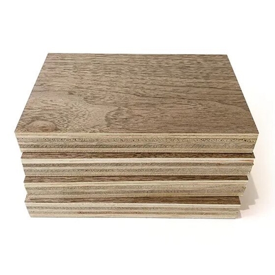 18mm Poplar Core 4x8 Black Walnut Veneer Plywood with Birch Face Veneer for Furniture Decoration in Living Room Bedroom Kitchen