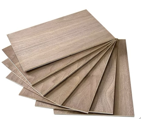 18mm Poplar Core 4x8 Black Walnut Veneer Plywood with Birch Face Veneer for Furniture Decoration in Living Room Bedroom Kitchen