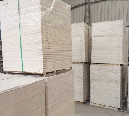 Best Quality 18mm Poplar Core Melamine Laminate Veneer Plywood 4x8 1220x2440mm Waterproof E0 Eco-friendly for Kitchen Villa