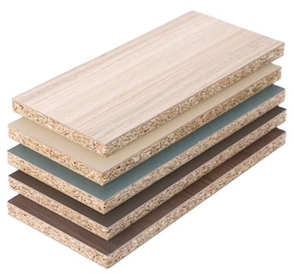 Wholesale 4x8 Waterproof 18mm 15mm 12mm Melamine Laminated Flakeboards E0 E2 White Wood Veneer Chipboard Panels Sheets